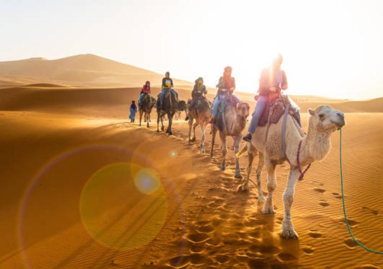 Desert Glamping Experience Merzouga Luaran gambar