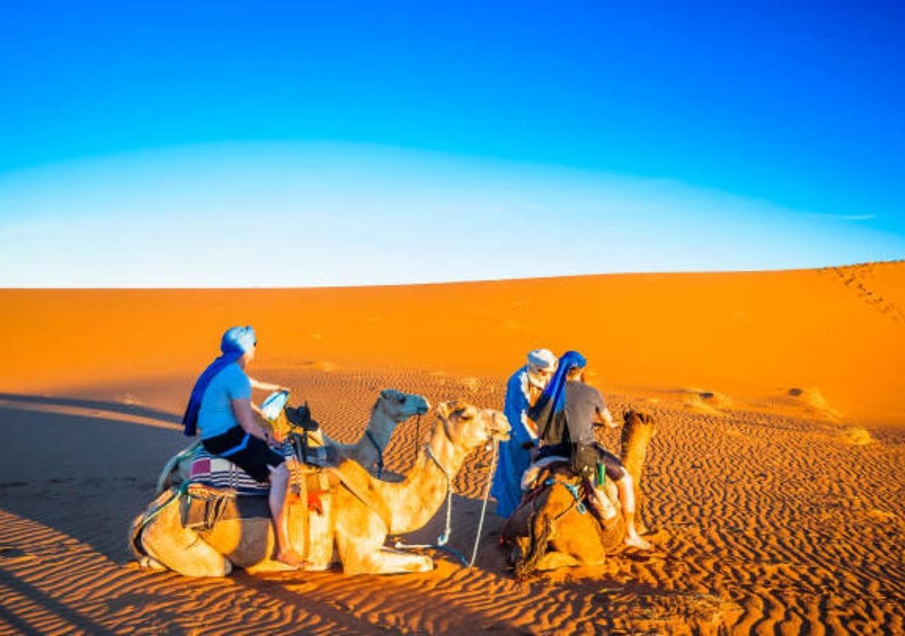 Desert Glamping Experience Merzouga Luaran gambar