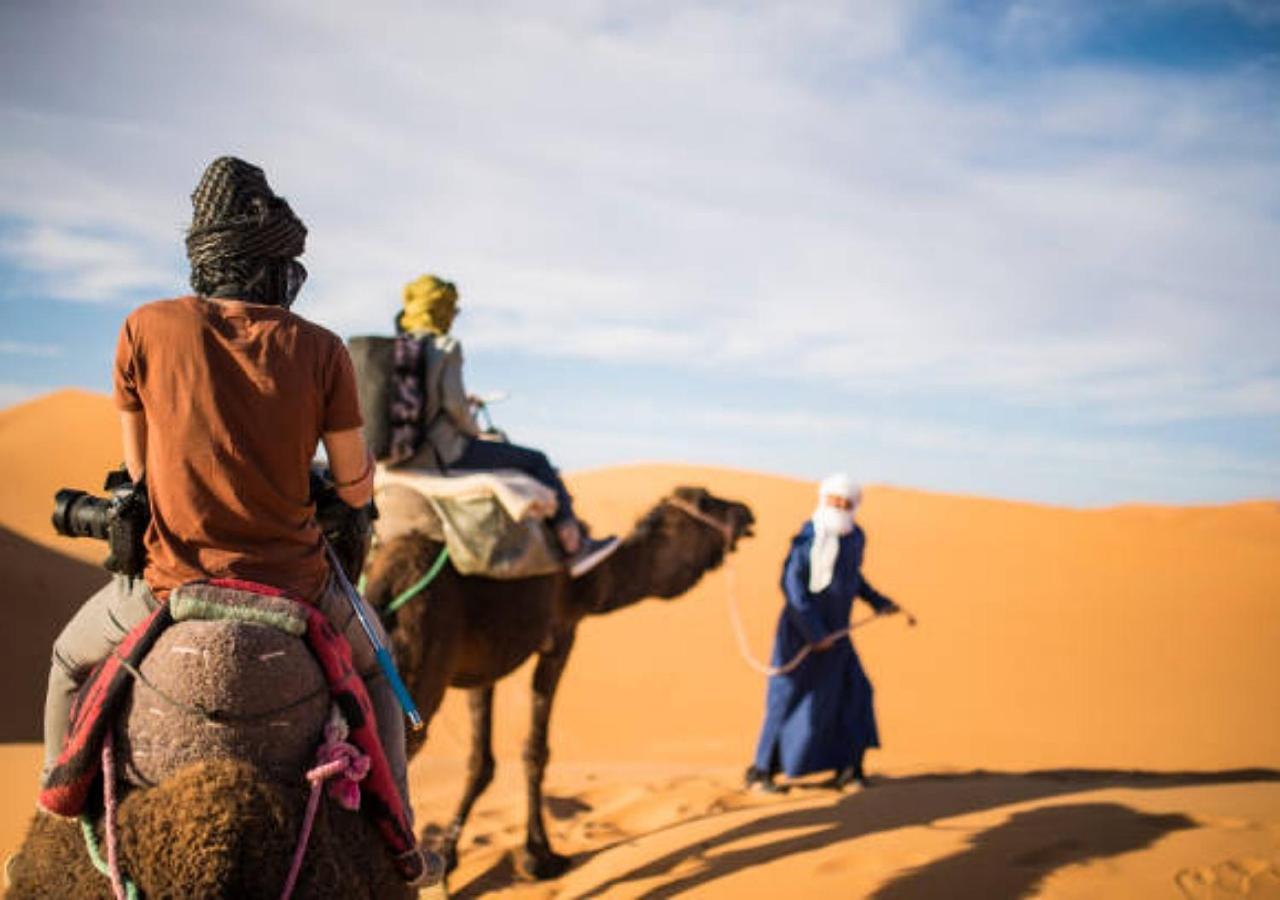 Desert Glamping Experience Merzouga Luaran gambar